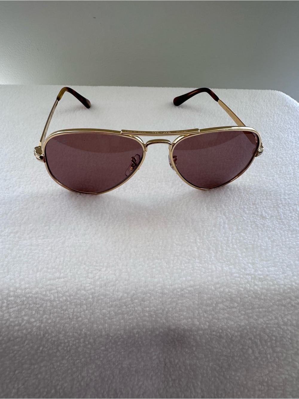 Ray-Ban Gold Frame Sunglasses with Rose Lenses and Tortoiseshell Tips